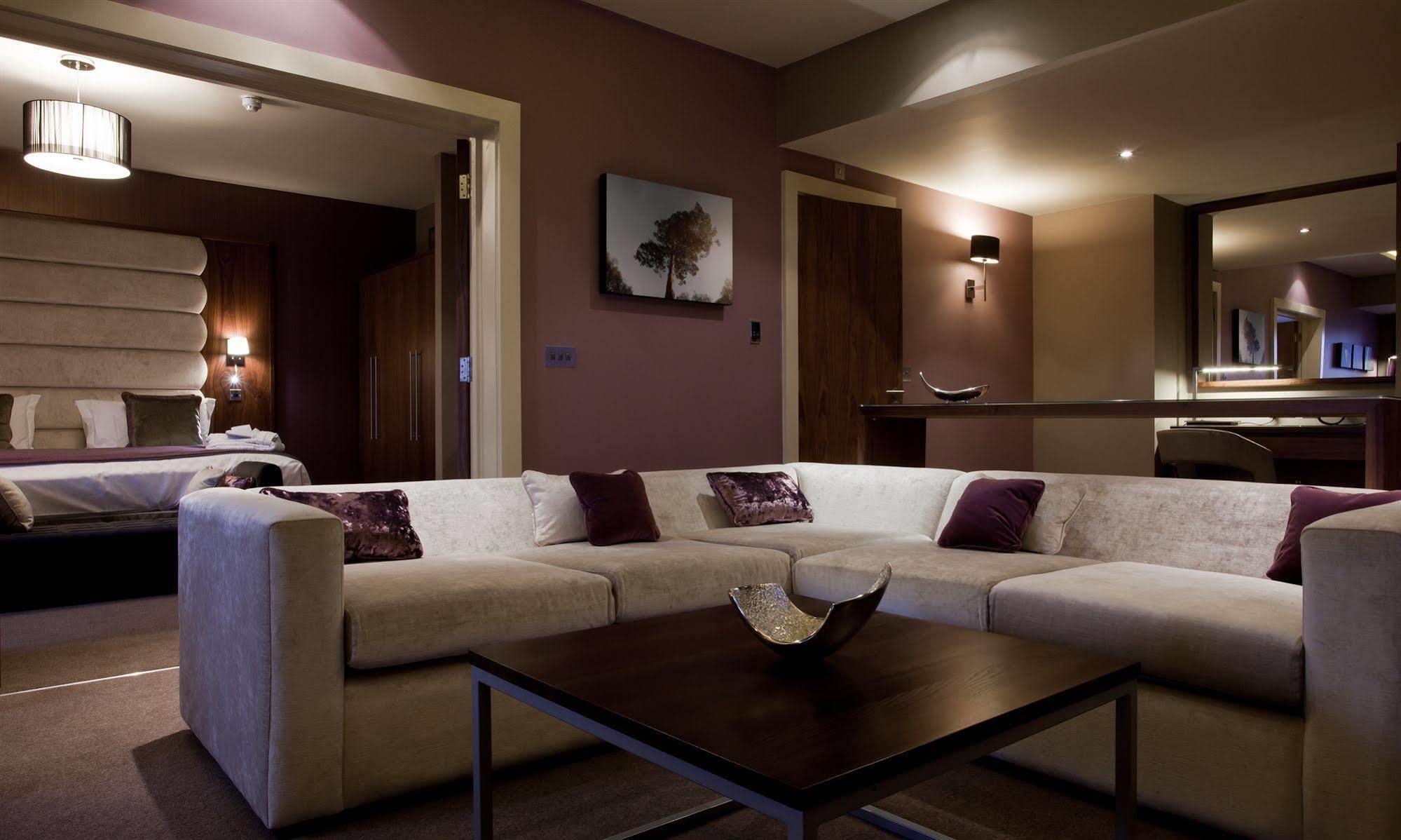 The Mere Golf Resort & Spa Exterior foto